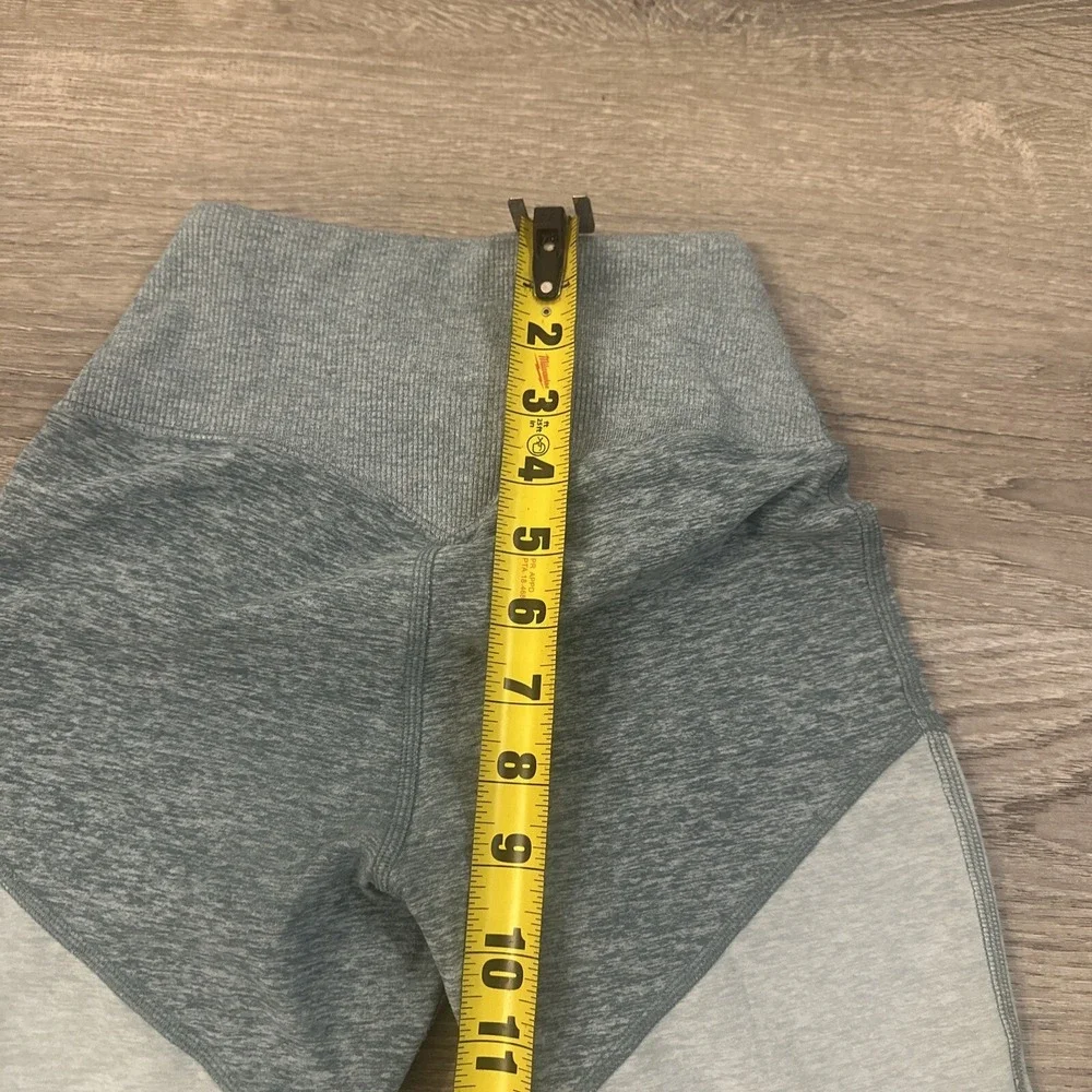 Alo Yoga High-Waist Airlift Legging in Stretch Workout XXS